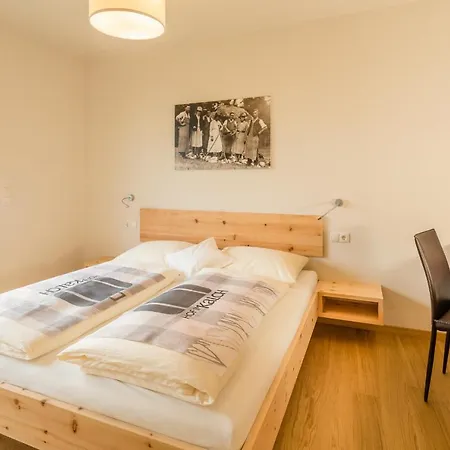Hof Im Kalch Tramin Apartment Termeno Exterior photo