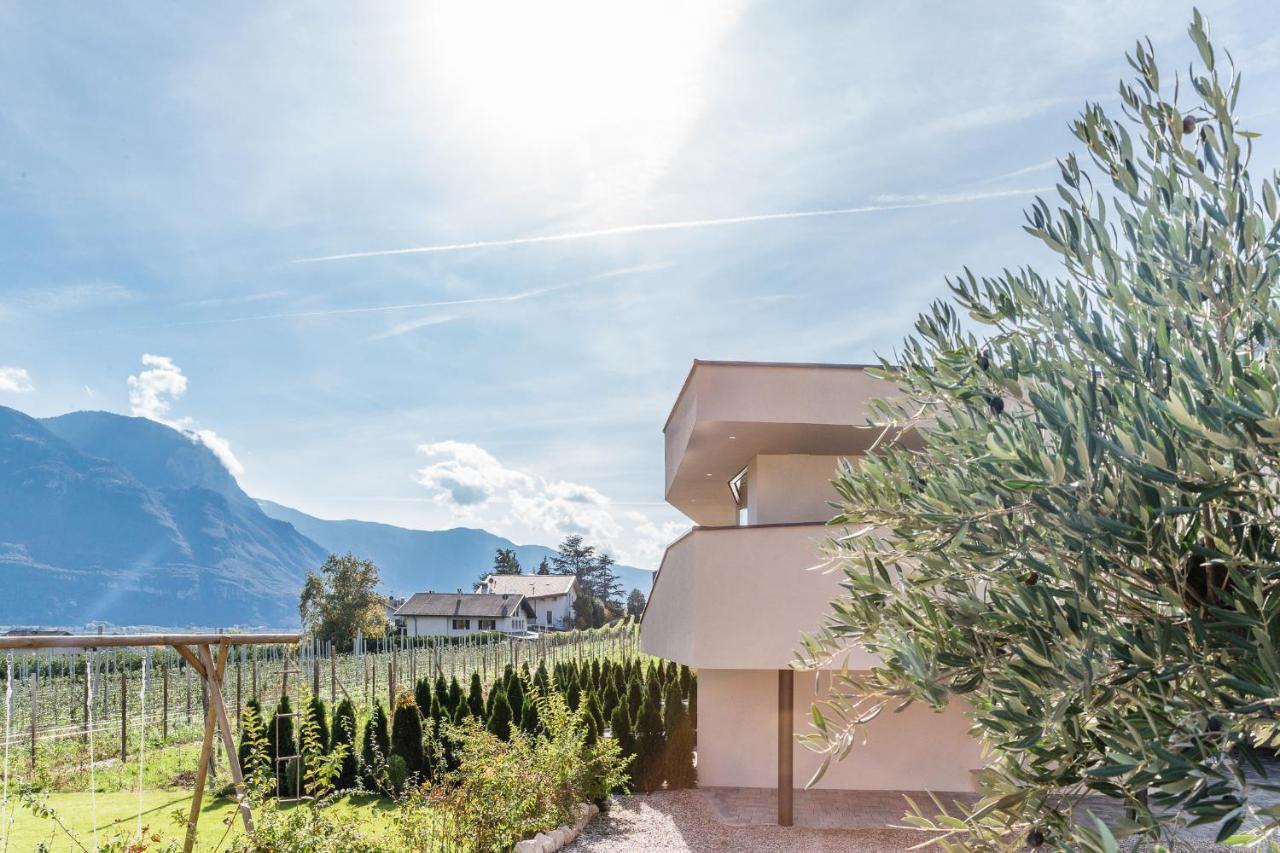 Hof Im Kalch Tramin Apartment